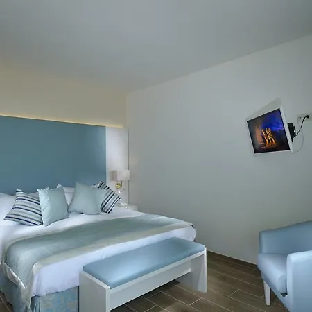 Montecarlo Hotel
